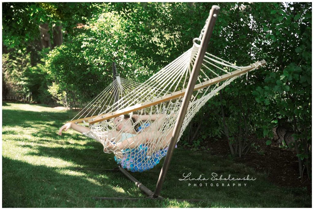 girl laying on a hammock, westbrook ct photographer