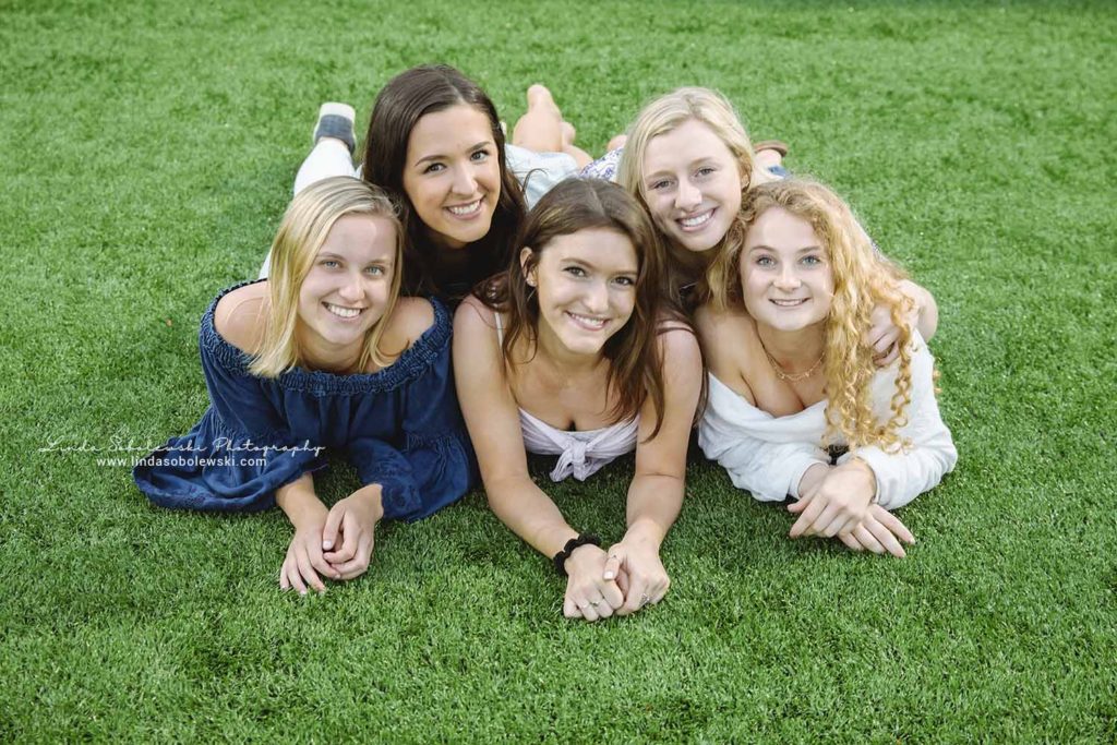 five senior girls in a pyramid, Madison ct senior photographer