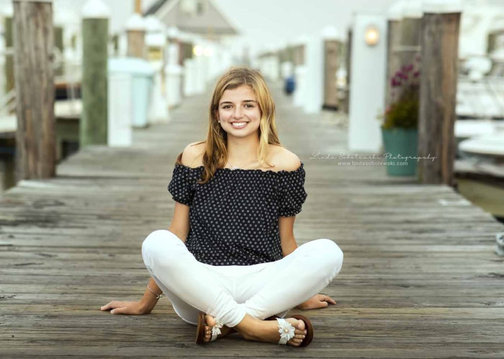 girl in blue top and white jeans, CT High School Senior Photographer