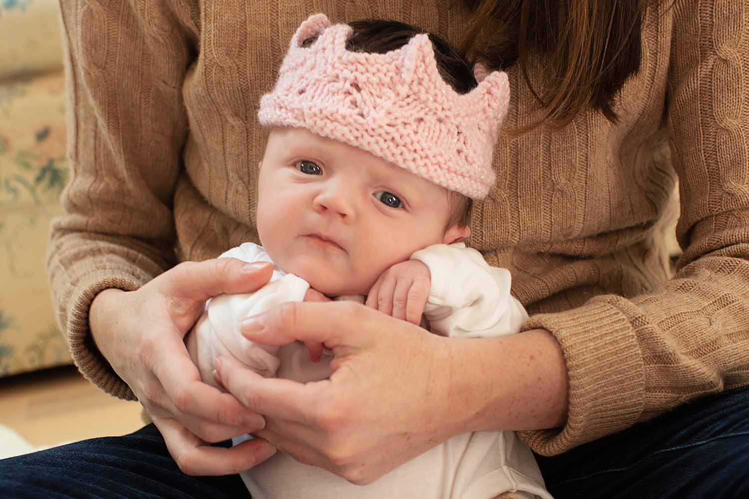baby girl wearing a pink crown, CT Lifestyle Newborn Photography Session