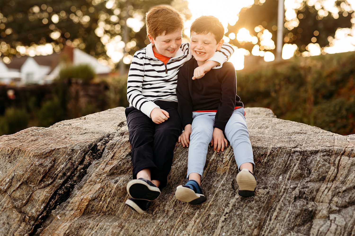 two little boys hugging each other, Family Petite Sessions with Linda Sobolewski