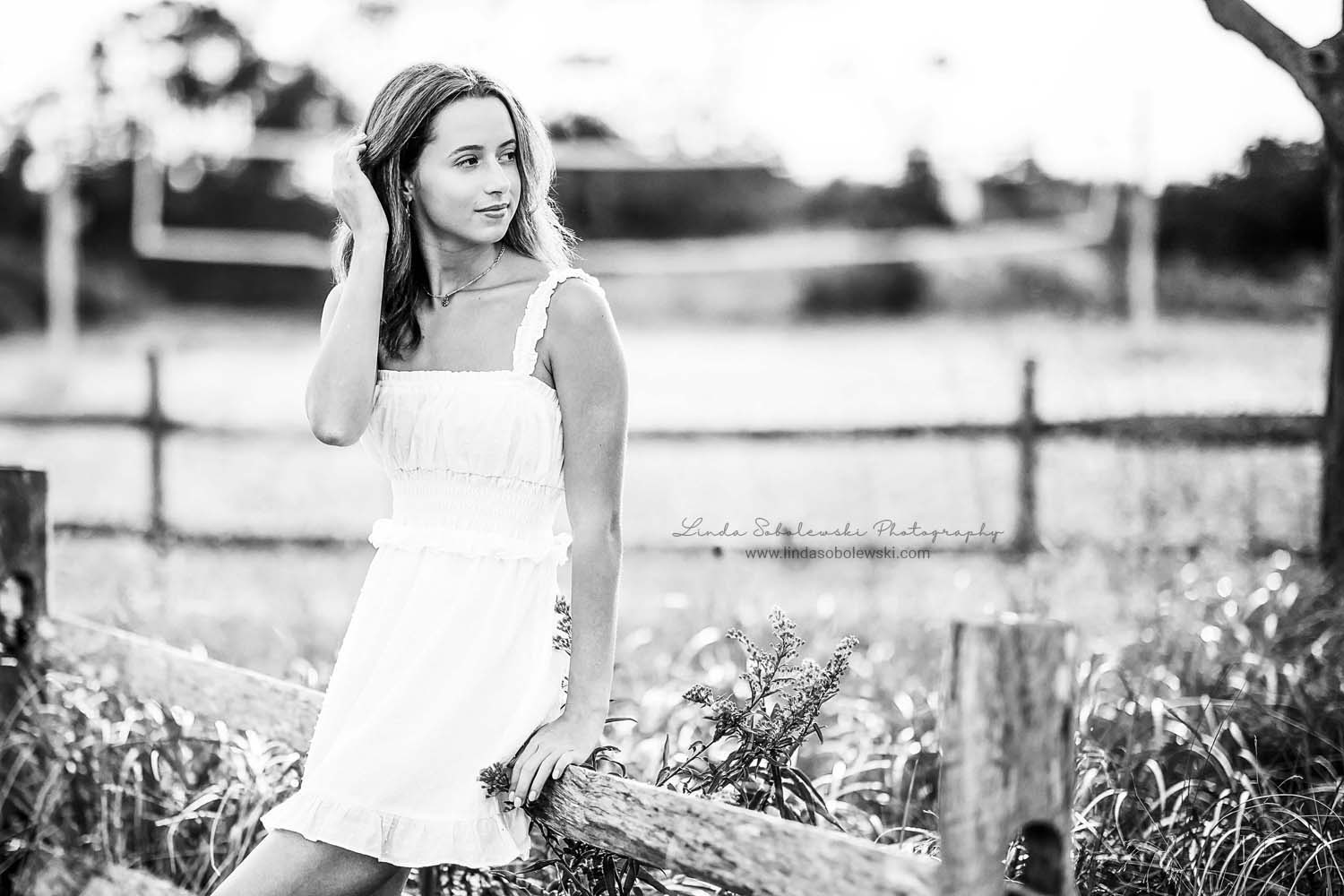black and white image of a teenage girl, Old Saybrook High school senior photography session