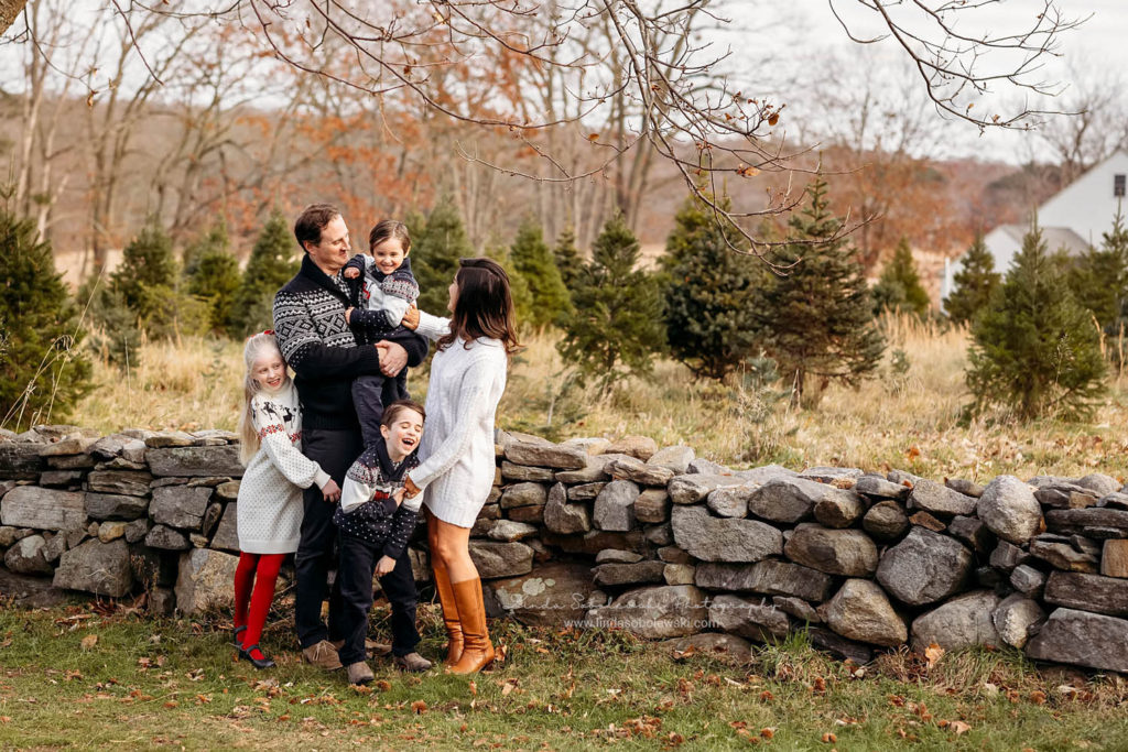 family of five at the Christmas Tree Farm, Guilford CT photographer