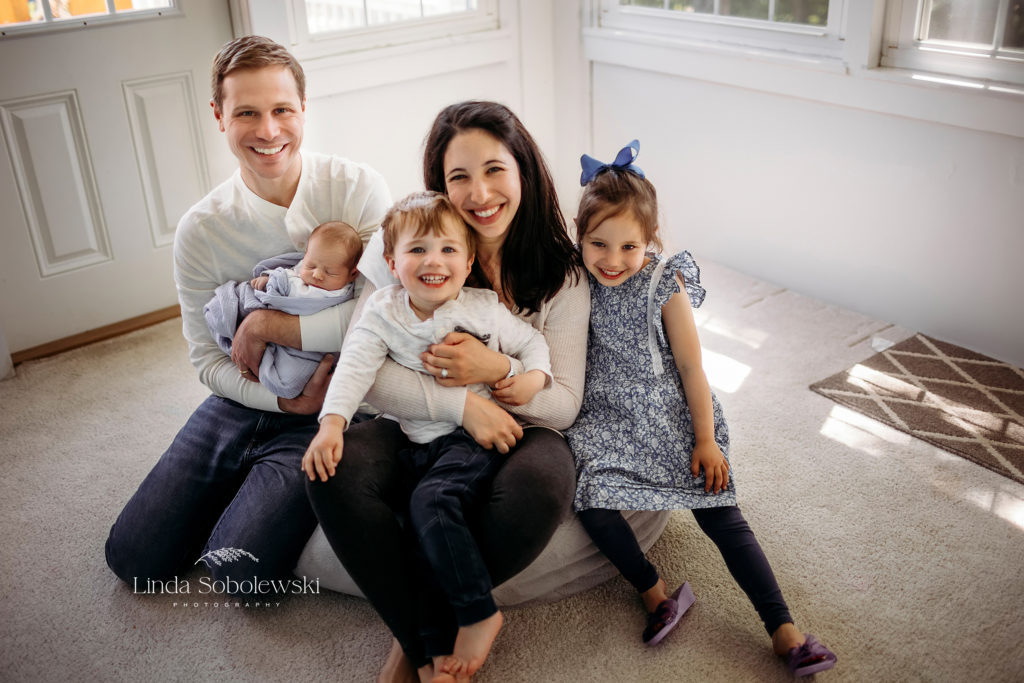 family of five sitting together, CT Family Photographer