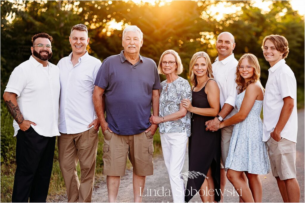 large family get together, Madison, CT photography session